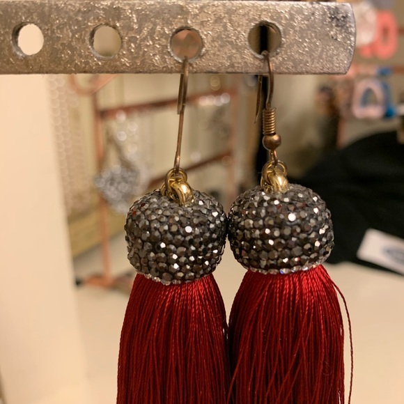 Graphite Rhinestone/Red Tassel Drop Earrings - Picture 2 of 2